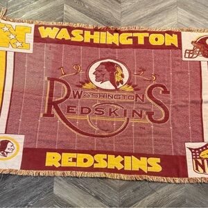Washington Redskins NFL Vintage Wooven Throw Blanket Tapestry 69" X 44" Fringed